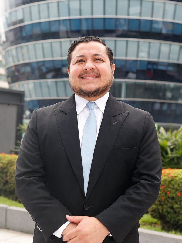 Paul Guzhñay — equipo de EasyTax